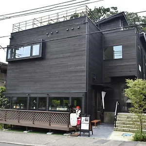B&B Kamakura Couette-café